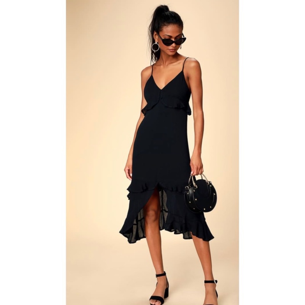 Lulu’s black midi dress size XS gently worn!
